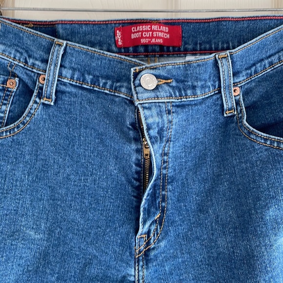 LEVI’S 550 Classic Relaxed Boot Cut Jeans 👖 - Picture 3 of 7